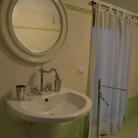 Oda ve Kahvaltı Il Mulino 3*